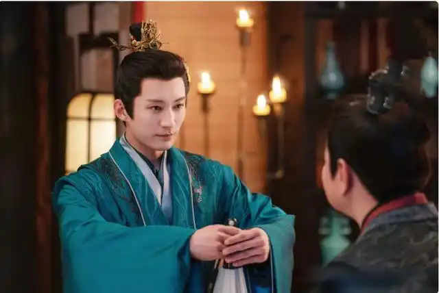 ���գ�2��